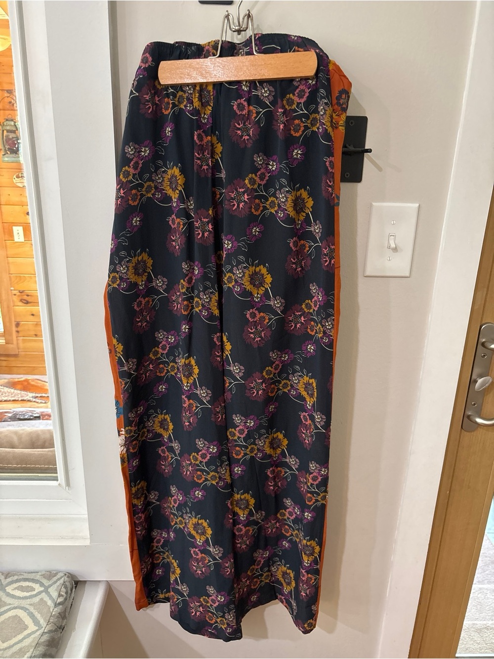 Johnny Was Floral Print Palazzo Pants Wide Leg Side Stripe Boho
NWT Womans Small